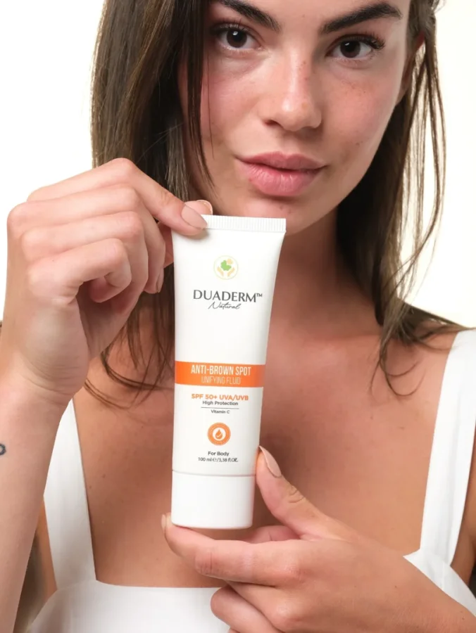 LEKE KARŞITI GÜNEŞ KORUYUCU KREM SPF50+ - 6