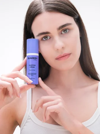 YAŞLANMA KARŞITI VE SIKILAŞTIRICI FACETOX KREM - 11